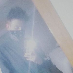 Meet your Posher, Zac